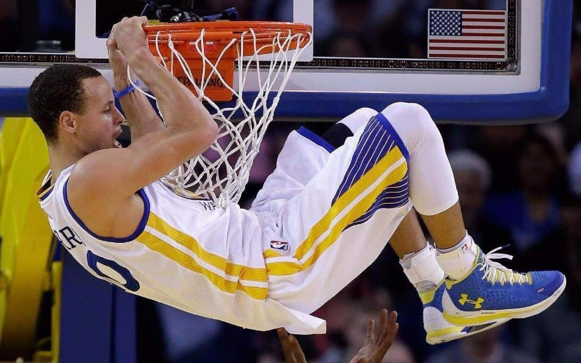 东契奇条款出台，NBA为超级球星频繁换队设下新门槛|im棋牌